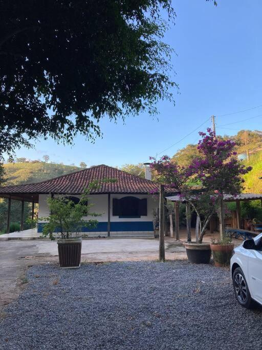 Casa De Campo Com Piscina A 2 Min De Cunha Εξωτερικό φωτογραφία